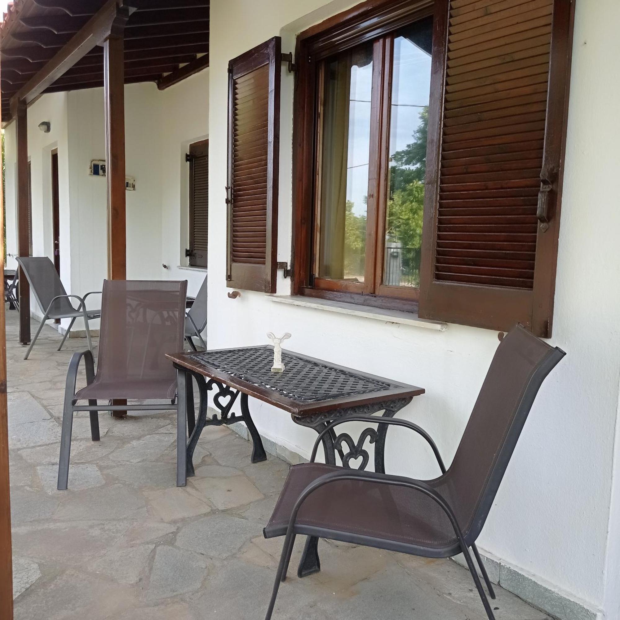 Asprovalta Rooms Kariotes ภายนอก รูปภาพ